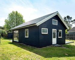 Two-Bedroom Holiday home in Knebel 2