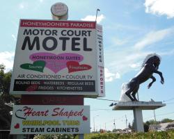 Motor Court Motel