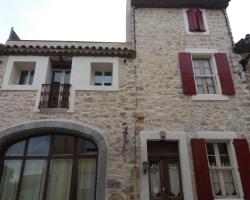 Le Patio Des Cigales