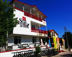 Danube Surf House and Academy