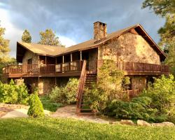 Canyon Crest Lodge