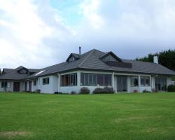 Waiwurrie Coastal Farm Lodge