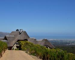 Bezweni Lodge