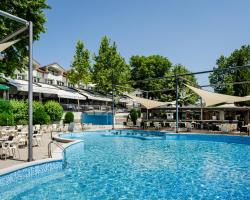 Romantique Veles Hotel