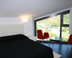 Hostal Tres Campanas