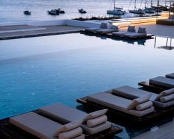 Manoula's Beach Mykonos Resort