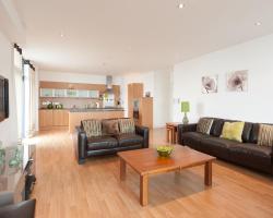 Glasgow City by Reserve Apartments