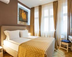 Sofia Place Hotel by HMG