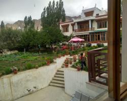 Niri-la Ladakh Guest House Leh
