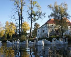 Piotrowice Nyskie Palace