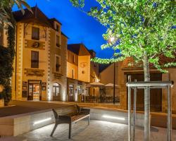 Hôtel Restaurant Famille Bourgeois "La Cote des Monts Damnés"