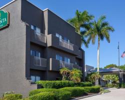 La Quinta by Wyndham Ft. Myers - Sanibel Gateway