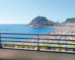 3 Bedroom Gorgeous Apartment In Tossa De Mar