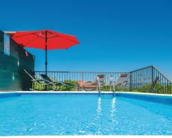 Apartment Krivodol with a Fireplace 299