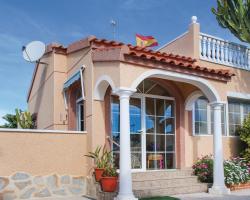 Amazing Home In San Fulgencio With Wifi, Private Swimming Pool And Outdoor Swimming Pool