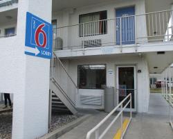 Motel 6-Austin, TX - North Central