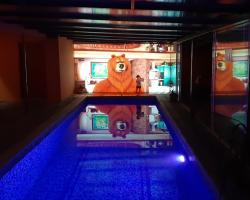 Modern Inn Boutique Hotel