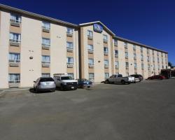 Pomeroy Inn & Suites Fort St. John