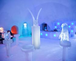 Snowman World Igloo Hotel