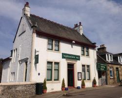 Highlander Inn