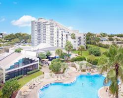 Enclave Suites, a staySky Hotel & Resort Near Universal