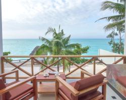 Mnarani Beach Cottages