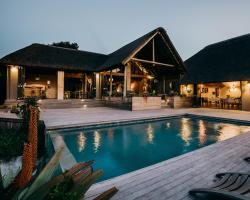 Bukela Game Lodge - Amakhala Game Reserve