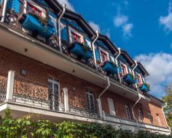 Авторский Отель Бронзовый Кабан