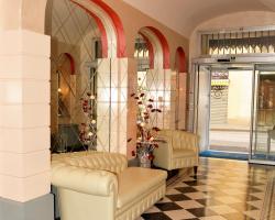 Hotel Amadeus E Teatro