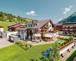 Hotel Garni Sursilva