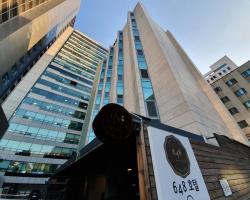 648 Hotel