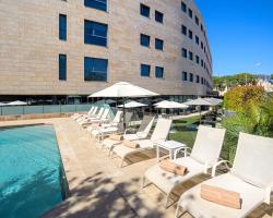 Hotel Maydrit Airport