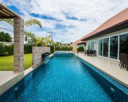 The Ville Jomtien Pool Villa