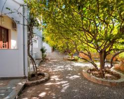 Lemon Tree Pefkos Apartments
