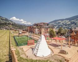alpina zillertal . family lifestyle kinderhotel