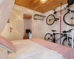 Alfama Charming Apt with 2 Free Bikes By TimeCooler