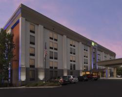 Holiday Inn Express Andover North - Lawrence, an IHG Hotel