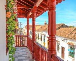 Hotel Jardines Evans By GEH Suites