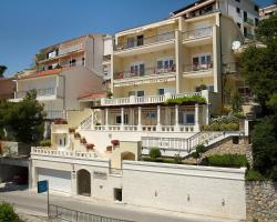 Villa King Apartments