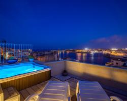 Tano's Boutique Guesthouse