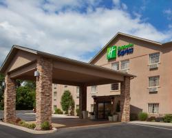 Holiday Inn Express Mount Pleasant- Scottdale, an IHG Hotel