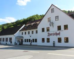 Land-gut-Hotel Forsthof