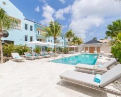 Dolphin Suites & Wellness Curacao