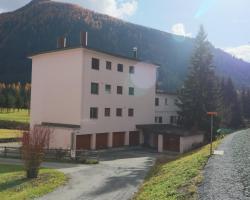 Golf Apartments - Schmid