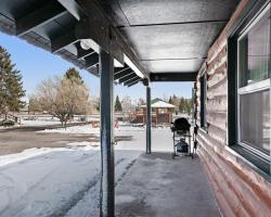 Foothills Lodge and Cabins