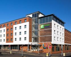 Holiday Inn Express Harlow, an IHG Hotel