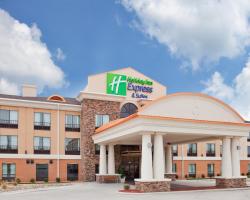 Holiday Inn Express Hotel and Suites Saint Robert, an IHG Hotel