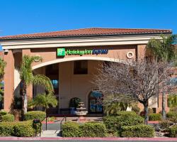 Holiday Inn Express Temecula, an IHG Hotel