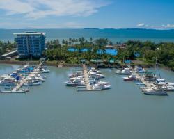 Puerto Azul Hotel & Marina