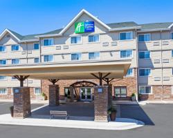 Holiday Inn Express Hotel & Suites Uptown Fredericton, an IHG Hotel
